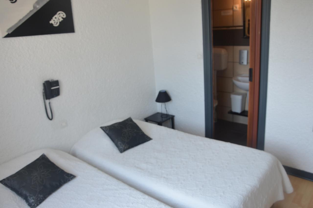 Hotel Le Week-End Plouider エクステリア 写真