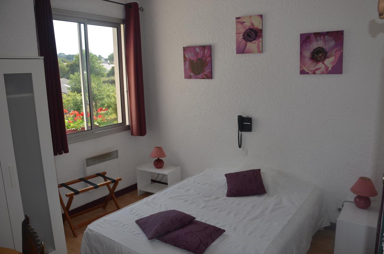 Hotel Le Week-End Plouider エクステリア 写真